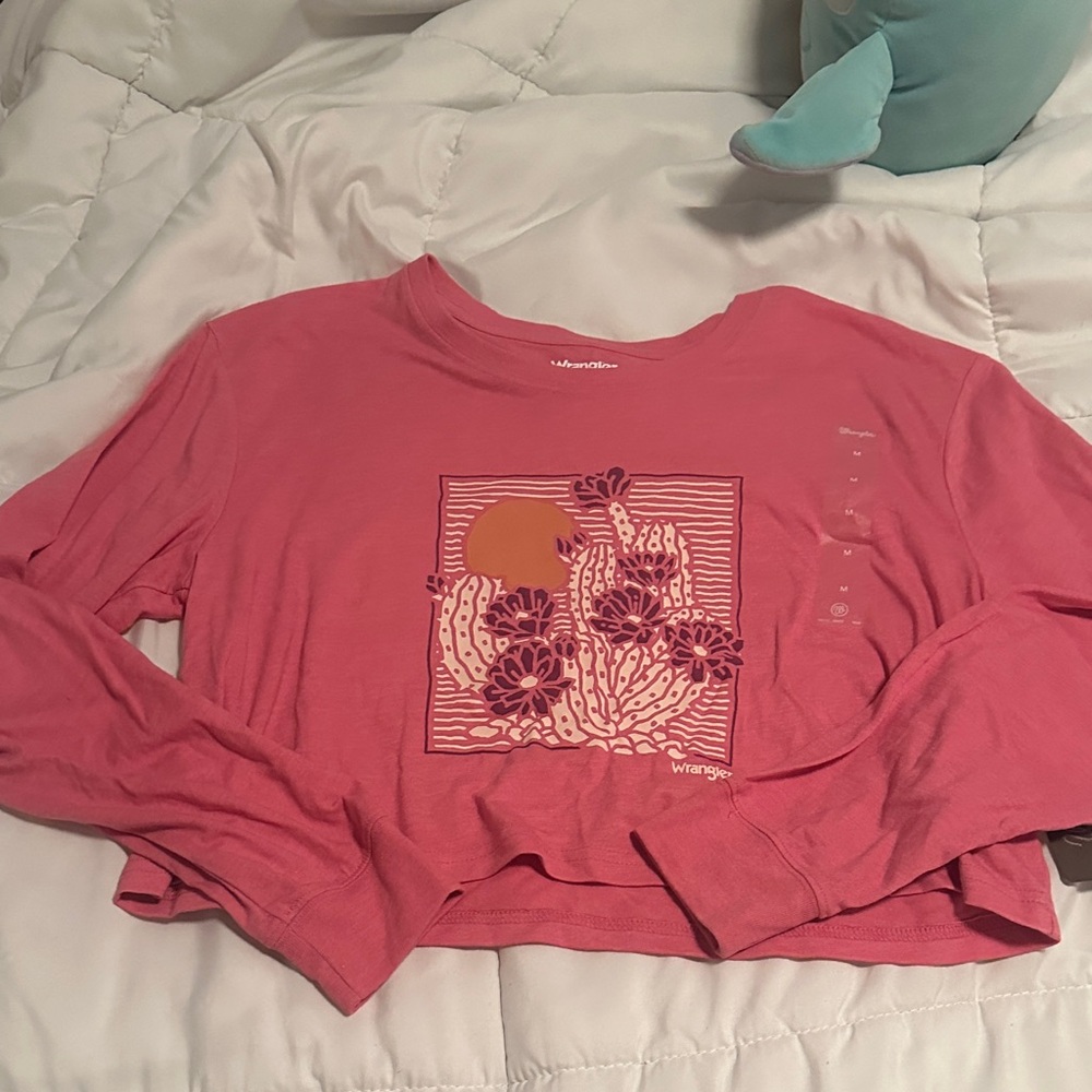 Wrangler Women's Coral Graphic Crop Top